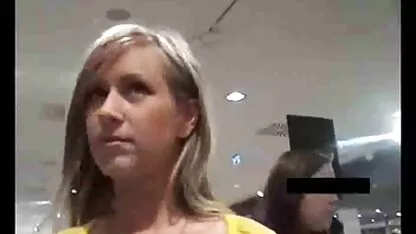 Un ami abattu un gars baise une marie kremer nue fille dans la voiture