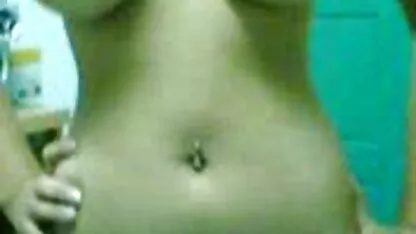 Amateur sexe collection avec poussin qui femme nue de 60 ans a été marié dans un amour hôtel