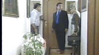 Faire l'amour dans l'herbe nues sexy