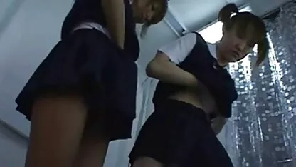 Maison porno russe porno: amateur femme nue offerte couple adolescent