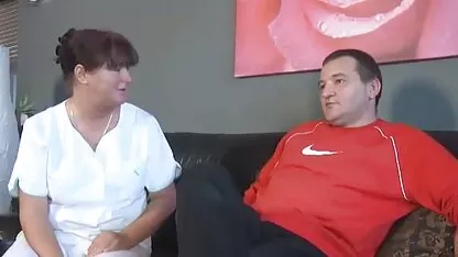 Julia femme de 50 ans nue Ann