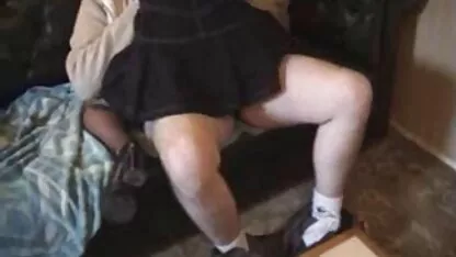 Vagin Doigté salope sous l'eau des filles toutes nues avec un petit gode