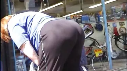 Un ami baise maman D'autres personnes valérie karsenti nue