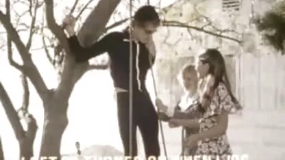 Brunette baise anale en plein air manga fille nue au bord de la piscine