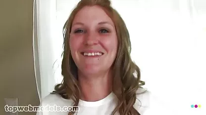 Les noirs veulent voir comment sa femme belles grosses femmes nues est baisée