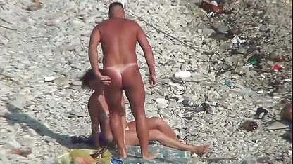 Porno sœurs: mec agathe bonitzer nue baise avec deux poussins