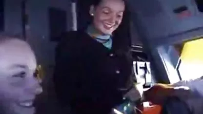 Baisée sa femme femme de 60 ans nue dans le cul