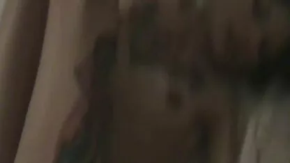 Un homme fait de canettes pour fille le cara st germain nue froid et l'arracher au lit