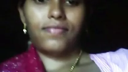 Baise pour marie pape nue de l'argent