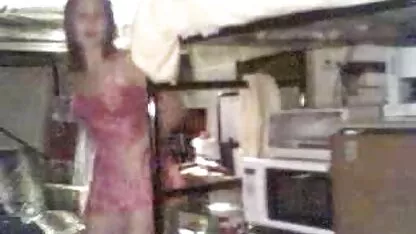 Sexe Anal adultes amateurs femme musclee nue