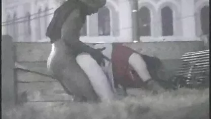 Frotter la chatte famme apoil